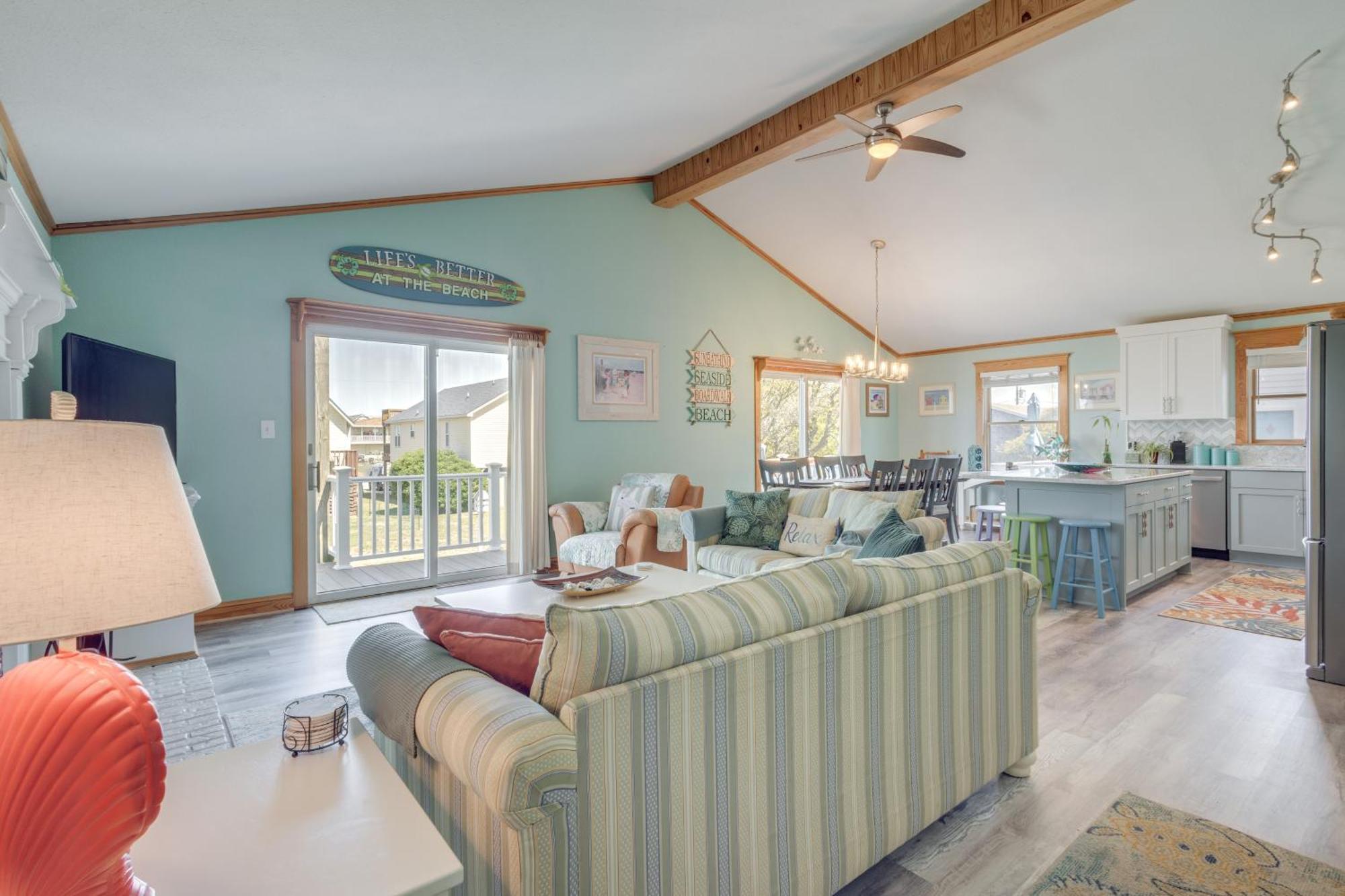 Coastal Home With Deck And Outdoor Shower Килл-Девил-Хиллз Экстерьер фото