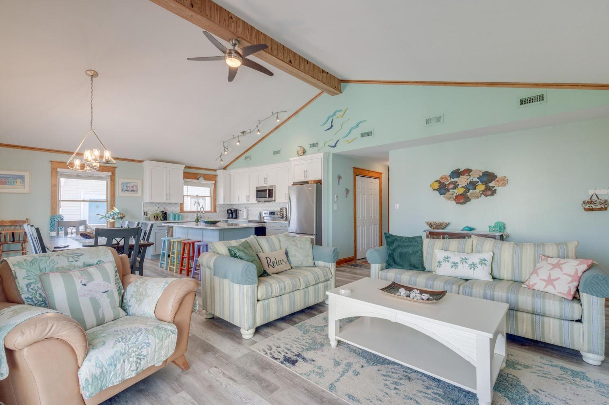 Coastal Home With Deck And Outdoor Shower Килл-Девил-Хиллз Экстерьер фото