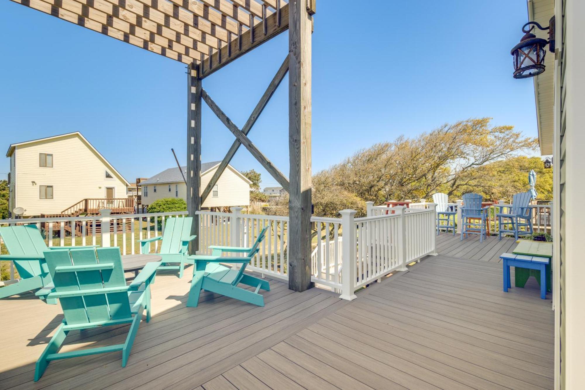 Coastal Home With Deck And Outdoor Shower Килл-Девил-Хиллз Экстерьер фото