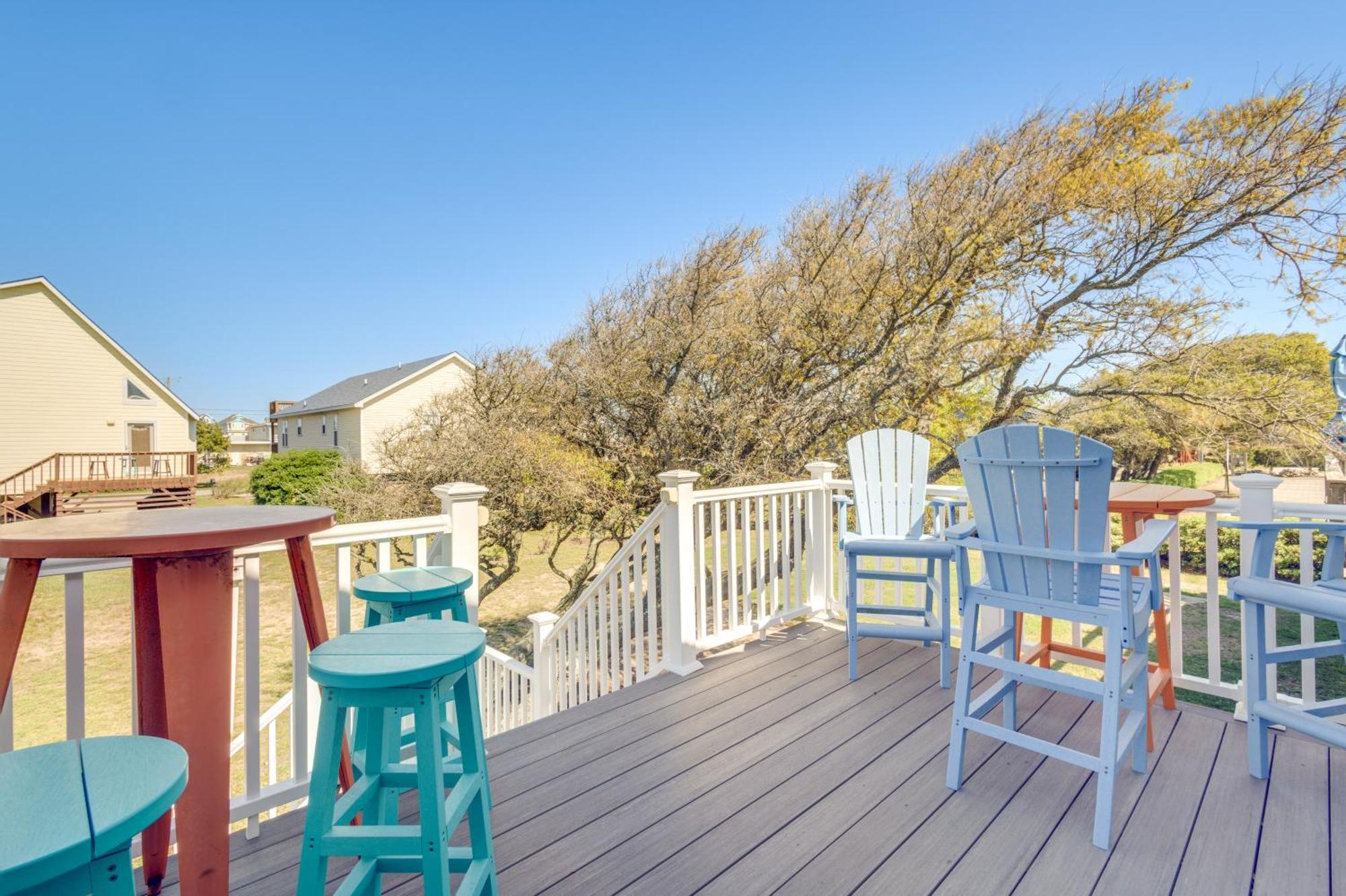 Coastal Home With Deck And Outdoor Shower Килл-Девил-Хиллз Экстерьер фото